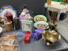 BOX OF MISC DECOR ITEMS - TRINKET BOXES, NICKNACKS, SCENTSY BURNER, CANDLES ETC - 2