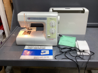 JANOME SEWING MACHINE - PORTABLE