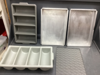 UTENSIL DIVIDERS, DRAIN MAT, LARGE CAKE PANS