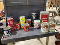 ASSORTMENT OF VINTAGE TINS