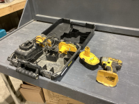 DEWALT 18V 1/2” IMPACT W/ 3 BATTERIES + CHARGER