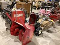 SNO-TRAC SNOW BLOWER - GAS