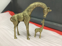 BRASS GIRAFFE - MOTHER & BABY