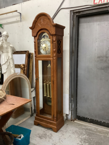 RIDGEWAY GRANDFATHER CLOCK -WINCHESTER CHIME- NO KEY