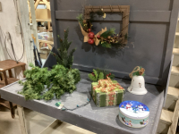TOTE W/GARLAND, BELL, LIGHT BLOCK,DECORATIVE FRAME