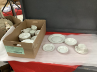 CHINA DISH SET W/ GOLD TRIM - (8) PLACE SETTING W/ A FEW PIECES MISSING