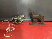 CAST HORSE BOOK END & HORSE LIGHTED WOOD DECOR