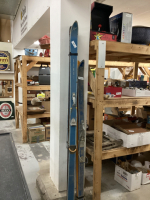 (2) ALPINE VINTAGE SKIIS