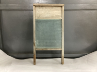 ANTIQUE "JASPER CO" WASHBOARD