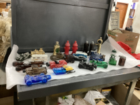 LARGE COLLECTION OF AVON BOTTLES IN GOOD TOTE