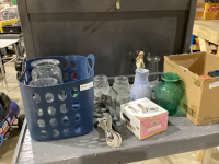 2 BOXES OF VASES + DECOR ITEMS