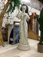 LADY GARDEN STATUE - RESIN