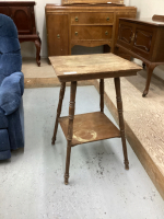 VINTAGE SIDE TABLE W/ UNDERSHELF