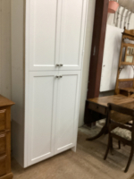 LARGE WHITE PANTRY - ONE PIECE