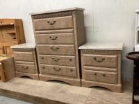 (3) PIECE BEDROOM SET - 5-DRAWER DRESSER & (2) END TABLES