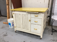 ANTIQUE RUSTIC KITCHEN HOOSIER BASE