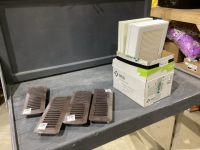 BOX W/VENT COVERS- PLASTIC