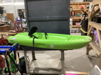 PELICAN SOLO PLASTIC KAYAK