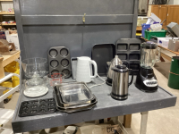 2 BOXES- TRIFLE DISH,BAKING PANS, CHEESE BOARD, PYREX MEASURE, 2 ELECTRIC KETTLES, CARAFE, B+D BLENDER