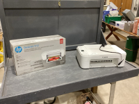 2 PRINTERS - HP DESJET 1112 + CANON TS3120