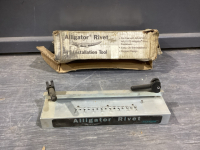 ALLIGATOR RIVET INSTALLATION TOOL