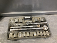 LARGE SOCKET SET - SAE
