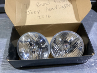 7&rdquo; ROUND FACTORY JEEP HEADLIGHTS - 2016