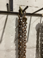 14&rsquo; CHAIN W/ (2) HOOKS&hellip;..1/2&rdquo;