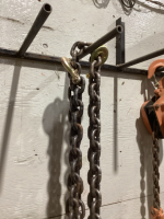10&rsquo; CHAIN -W/ (2) HOOKS&hellip;1/2&rdquo;