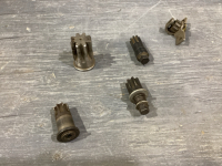 (5) ENGINE TURNING TOOLS