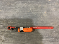 (2) SNAP-ON RATCHETING WRENCHES - 5/16 SQUARE HEAD, 7/16 LONG RATCHETING WRENCH