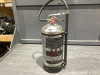 FIRE EXTINGUISHER - CHARGED