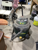 SHOP VAC 13 GALLON SHOP VACUUM WITH HOSE