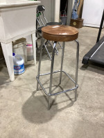 VINYL COVERED STOOL W/ CHROME BASE