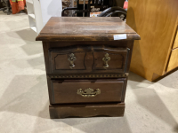 OLDER SIDE TABLE W/ 2-DRAWERS