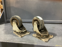 (2) HEAVY DUTY SWIVEL CASTORS
