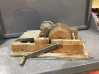 WOOL CARDER
