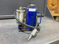 AIR OVER HYDRAULIC JACK - FOR PARTS