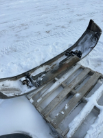 Dodge truck bumper off of 1999 Dodge 2500 4x4 1st Generation