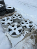 Set of four aluminum Ford F150 rims