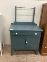 VINTAGE PAINTED WASH STAND