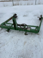 JD3 POINT BALE UNROLLER