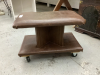 ROLLING STOOL