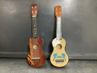 (2) UKELELE'S