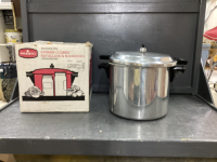 PRESTO PRESSURE COOKER - 18L CAPACITY