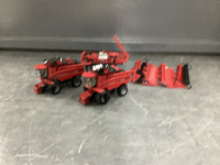 BAG OF MINI. CASE IH - (2) COMBINES W/ HEADERS & A SPRAYER