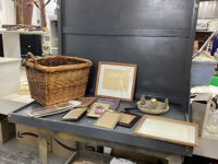 WICKER BASKET W/ PICTURE FRAMES, BIRD FEEDER