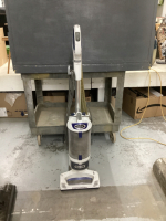 SHARK ROTATOR UPRIGHT VACUUM