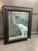 WHITE WOLF PICTURE IN BLACK WOOD FRAME