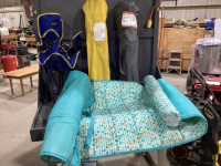 4 PIECES - 3 FOLDING LAWN CHAIRS + ROLL UP LOUNGE MAT